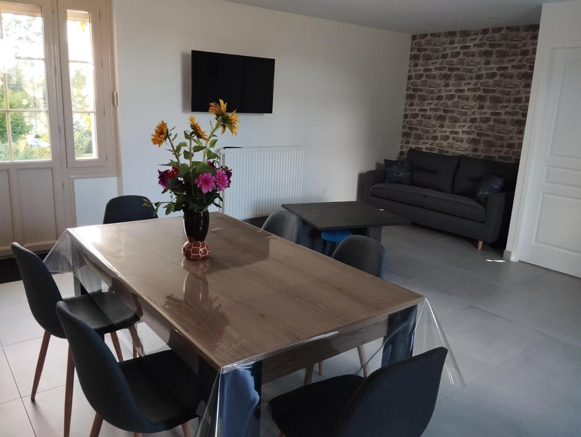 Maison Au Calme Avec Vue Etang Clesse  ภายนอก รูปภาพ